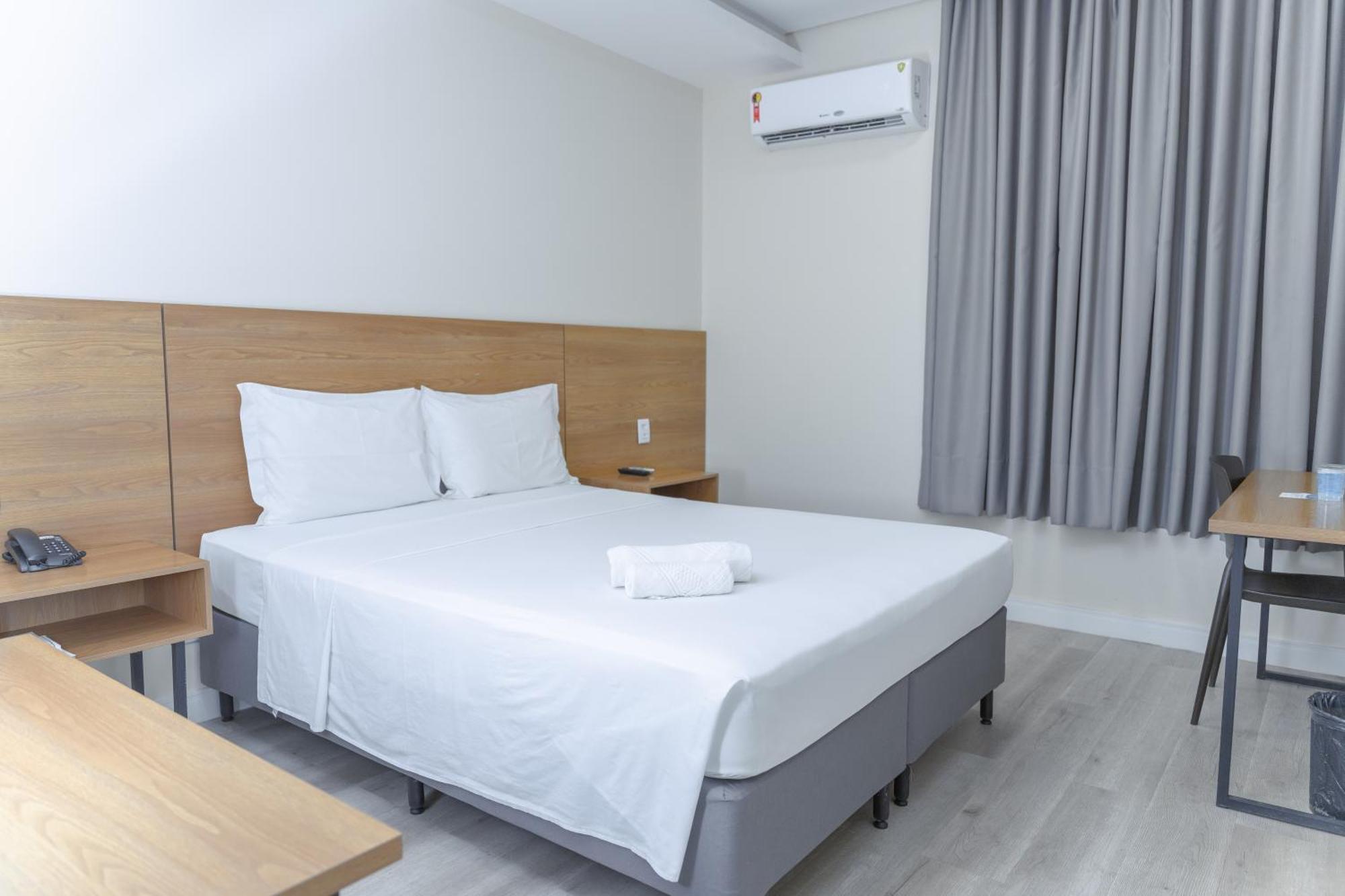 Hotel Equinocios Executive