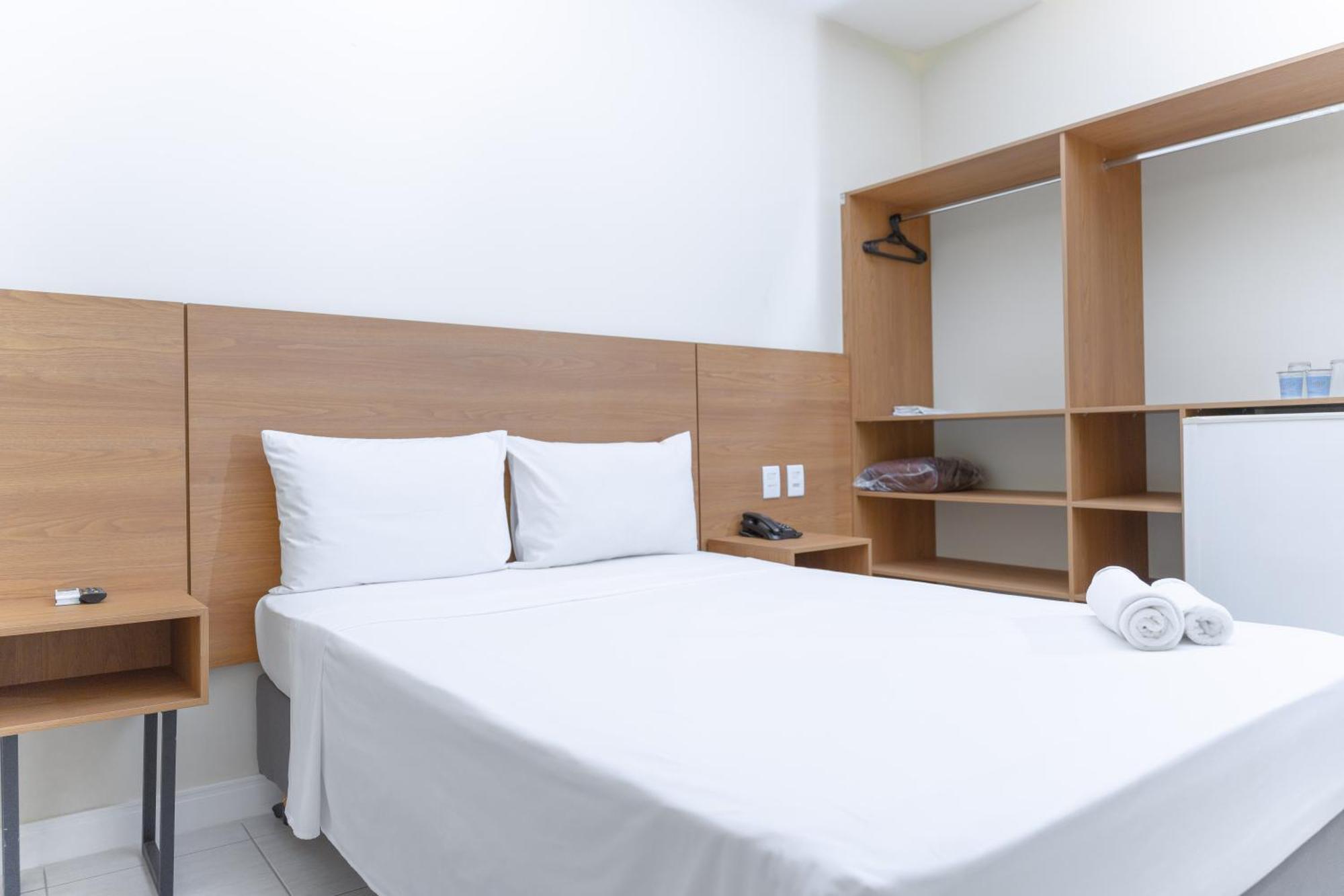 Equinocios Executive Hotel *